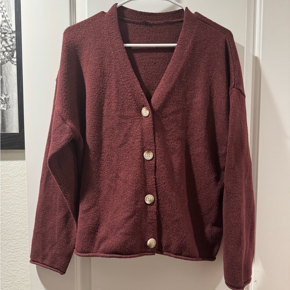 Members Mark Burgundy V-Neck Cardigan Sweater, L - Picture 1 of 7